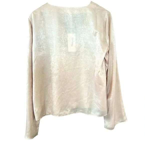 Reformation Ian Top in Champagne - Picture 8 of 12